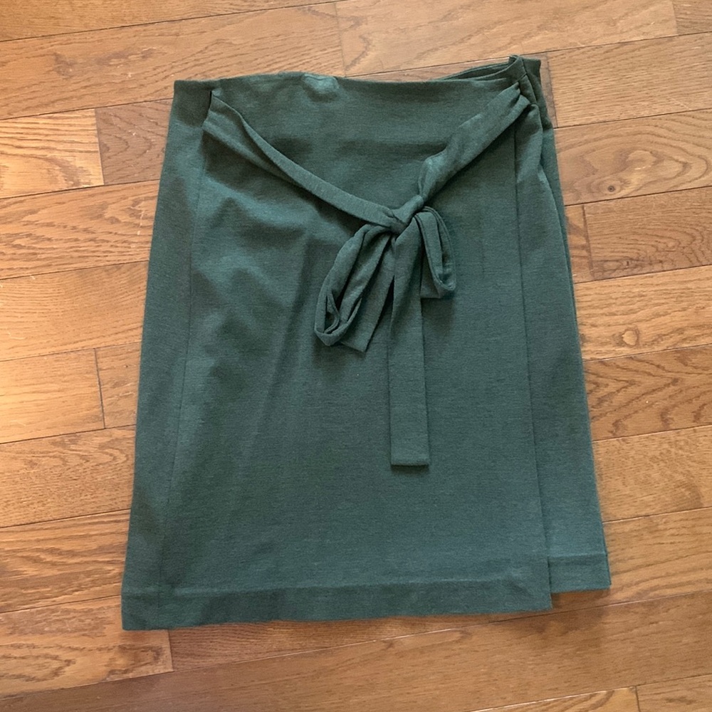 LOFT Wrap Skirt. NWT. Super soft Material